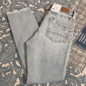 BKE Light Wash Kid’s Ankle Jeans